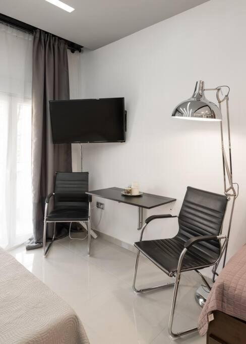 Modern Office Apartment.Wifi,2A/C,Luxury Fur/Tures Tesalónica Exterior foto