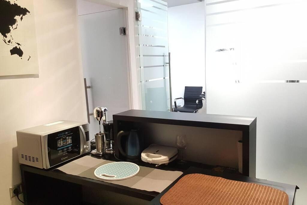 Modern Office Apartment.Wifi,2A/C,Luxury Fur/Tures Tesalónica Exterior foto